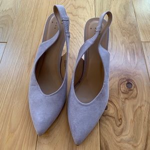 Light purple small pumps